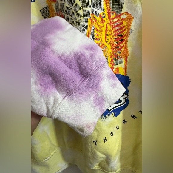 Urban Outfitters Crewneck Sweatshirt Tie Dye Truth Love Purple Yellow S/M - Picture 6 of 6